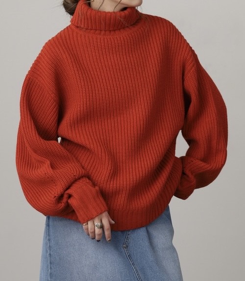 ウールタートルニット